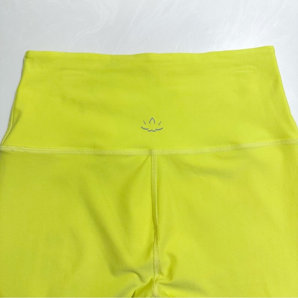 Beyond Yoga Spacedye Caught in the Midi High Waisted Legging Size L - Picture 4 of 8